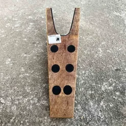 Gamme du Marechal Sellerie^Gamme du Maréchal Tire-Bottes en Bois